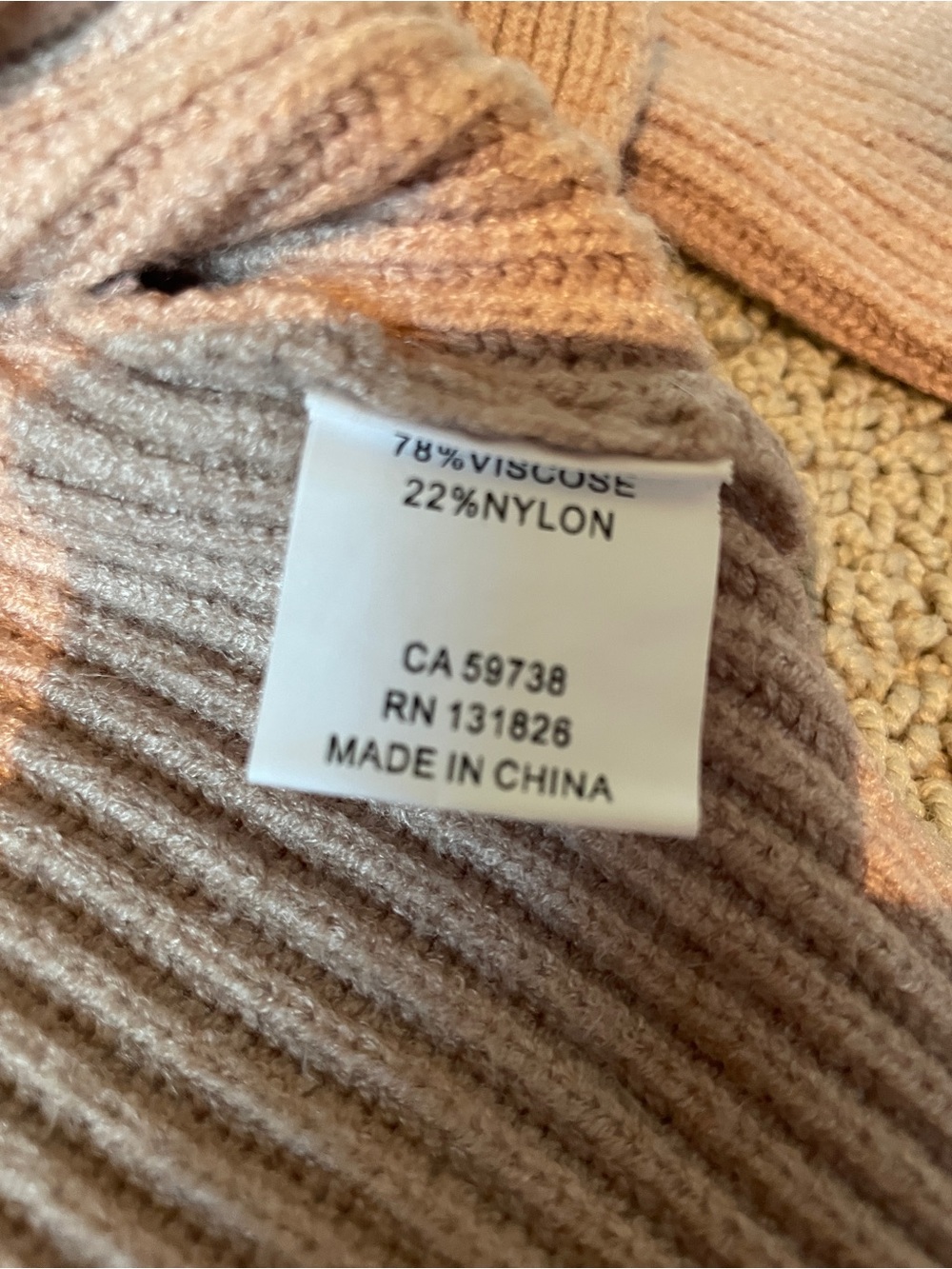 Brian Bailey- Ribbed Crew Neck Sweater in Blush Taupe - SzM - Picture 12 of 13
